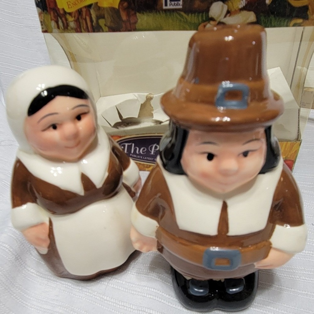 Y2K Vintage Thanksgiving Publix Pilgrim Salt Pepper Spoon Rest Napkin Rings - Picture 2 of 8